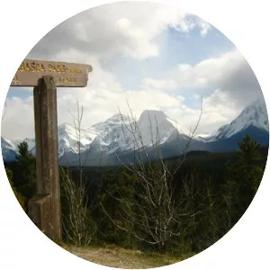 Athabasca Pass - Mountain pass in Canada