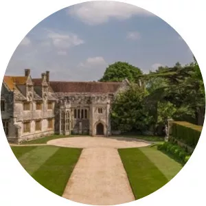 Athelhampton House & Gardens