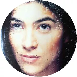 birdpaula atlantique khan - Singer