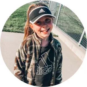 Aubree Skye Lind-Deboer photograph