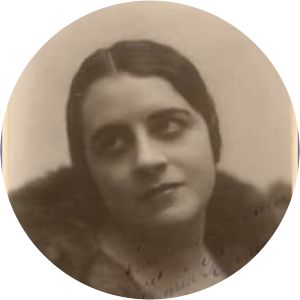 Aurora Buades Singer