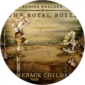Aurora Nealand & The Royal Roses