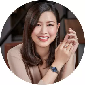 Ausana Mahagitsiri - Prayudh Mahagitsiri's daughter