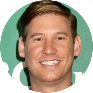 Austen Kroll - TV personality