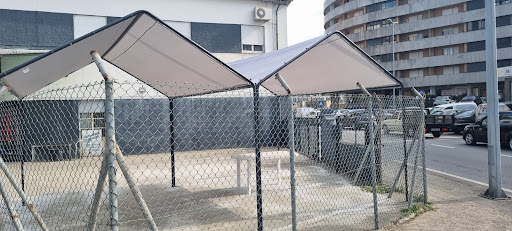 Auto Escape Famalicense