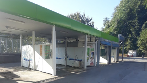 Autolavaggio self Genova Lavaggi snc - Car wash in Genoa, Italy