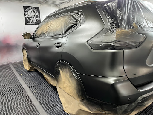 Automoviles rosado - Auto body shop in Paracuellos de Jarama, Spain