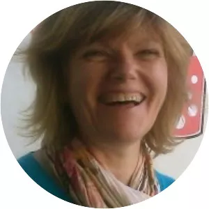 Autumn Macarthur - Author