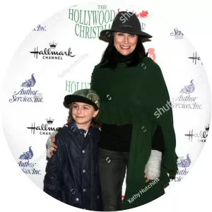 Avalon Leone Bookstaver