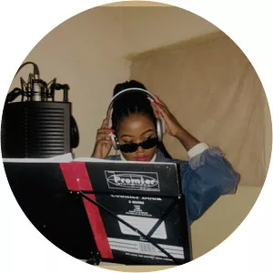 Avela Mvalo - Musical artist