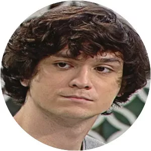 Avery Paraiso - American model