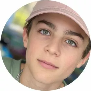 Avi Angel photograph