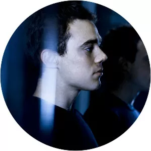 Avi Buffalo - Musical group