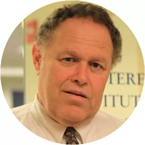 Avner Cohen photograph