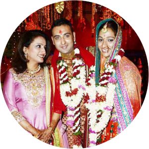 Avni Jasraj photograph