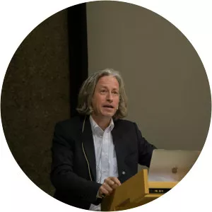 Axel Sowa - Architect