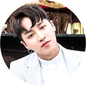 AxisB - Musical group