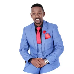 Ayanda Shange - Singer