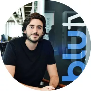 Aydın Doğan Yalçındağ photograph