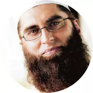 Ayesha Junaid photograph