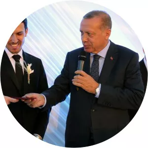 Ayşe Kurtulmuş - Numan Kurtulmuş's daughter