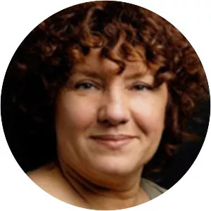 Ayşenil Şamlıoğlu