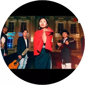 Azamakuna - Musical artist