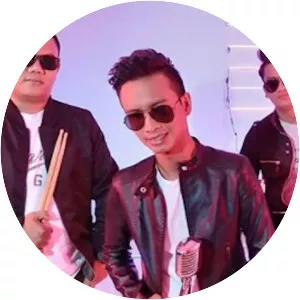 Azarra Band - Musical artist