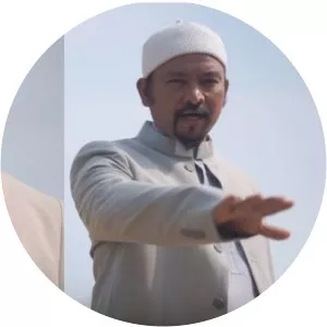 Azhari Ahmad - Singer