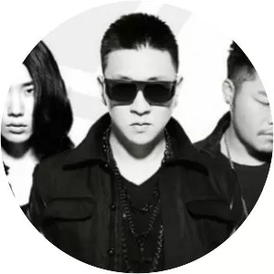 Aziatix