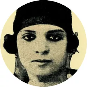 Aziza Helmy