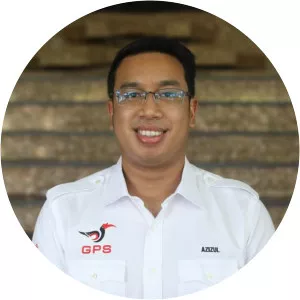 Azizul Annuar - Adenan Satem's son