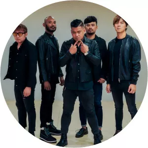 Azlan and the Typewriter - Rock music band