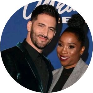 Azure Luna Buck photograph