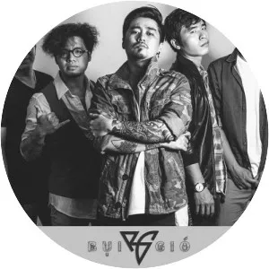 Bụi Gió - Musical group