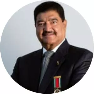 B. R. Shetty
