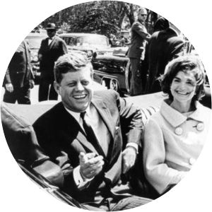 Babushka Lady - Photographer