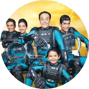 Badi Door Se Aaye Hain