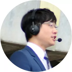 Bae Sung-jae - South Korean TV personality