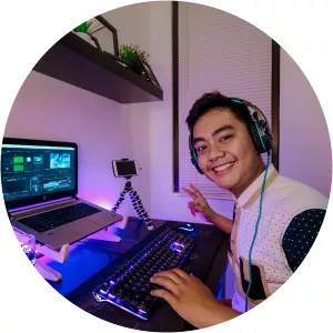 Bagas Dwi Rizqi Hidayat - Indonesian actor