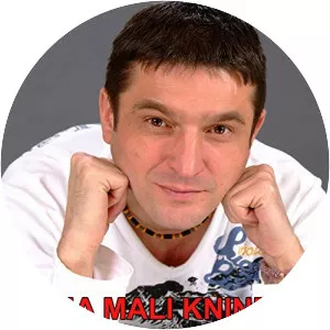 Baja Mali Knindža - Bosnian singer