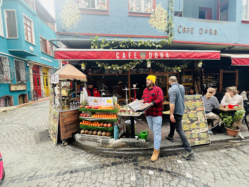 Balat Vitamin Bar - Cafe