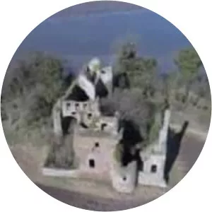 Ballinbreich Castle - 