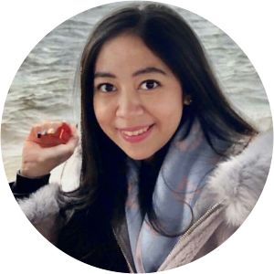 bambina ayudia photograph