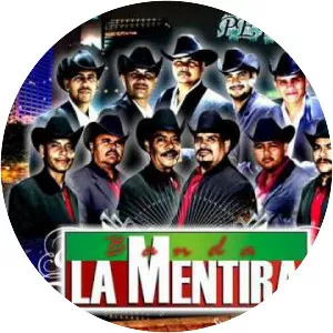 Banda La Mentira