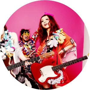 BARBARS - Musical group