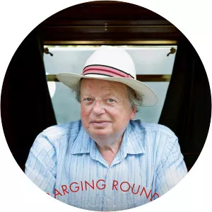 Barging Round Britain With John Sergeant - TV program