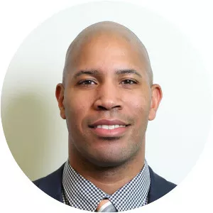 Barrick Nealy - American football player