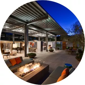 Barton Myers - American-Canadian architect