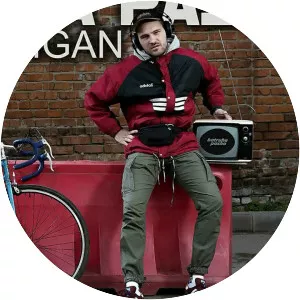 Batruha Pasha - Musical artist